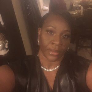 Meet your Posher, Jacqueline